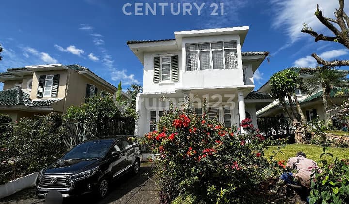 Dijual Cepat Bu Villa Terawat di Puncak Resort Bogor