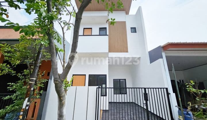 Cheap Sale 2-Story House in Cendrawasih Cluster, Pondok Ungu Permai