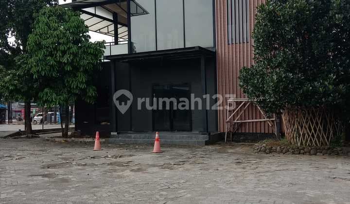 Disewakan Gedung 2 LT Kayuringin Bekasi Selatan Strategis Cocok Cafe/Resto