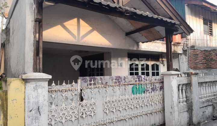 Dijual Cepat! Rumah Siap Huni di Komplek Wisma Seroja - Bekasi Utara