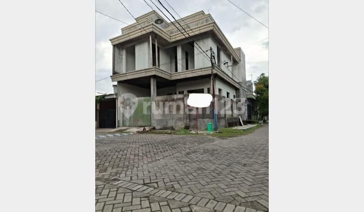 Rumah Setengah Jadi dan Ciamiiiiik di Perum Graha, Kota Sidoarjo