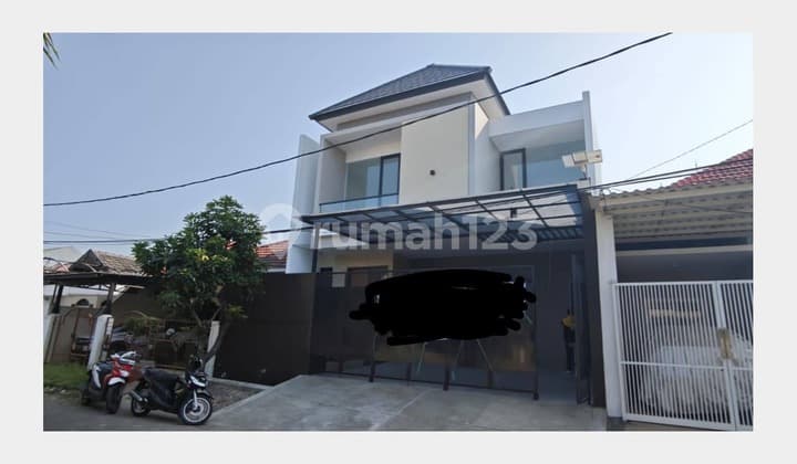 Rumah Bagus dan Strategis di Pondok Tjandra, Sidoarjo