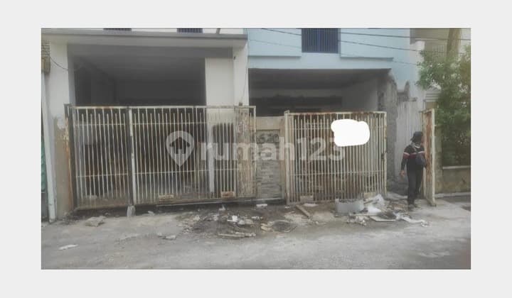 Rumah Pribadi, bisa untuk Kost, Strategis di Nginden Intan, Sby