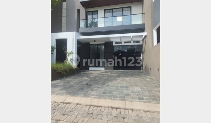 Rumah Nomor Cantik & Ciamik di Woodland, Surabaya Barat