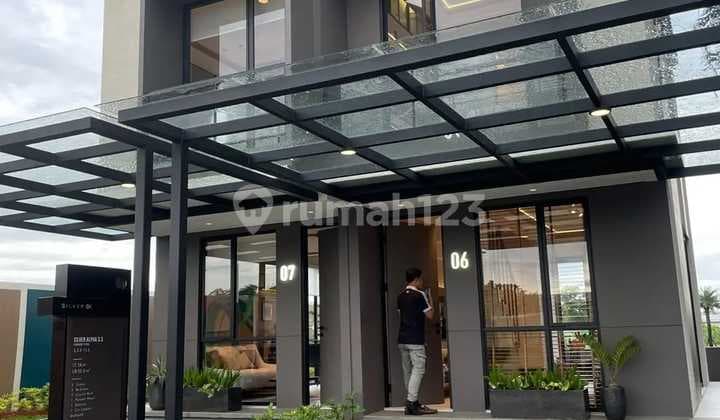 Bisa KPR, Rumah, 2 Lantai, SHM di Park Serpong Lokasi Nempel Gading Serpong