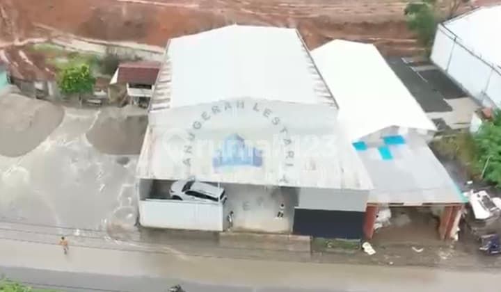 Gudang Dekat dengan Exit Tol di Jl Raya Cisauk Sampora Serpong Bsd - Tangerang Selatan