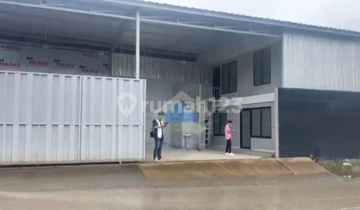 Gudang di Jin Raya Cisauk Sampora Serpong Bsd - Tangerang Selatan