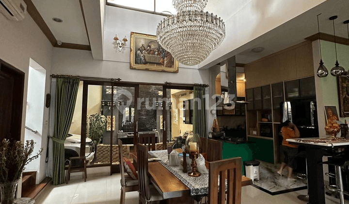 Rumah Siap Huni dengan Desain Modern & Elegan