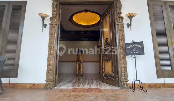 Dijual Rumah Mewah Siap Huni di Menteng