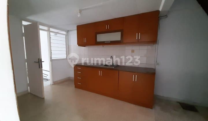 Rumah Hunian Bebas Banjir Area Cozy Pasar Minggu