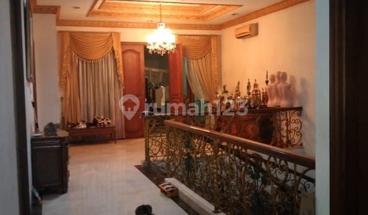 Rumah Mewah Dalam Cluster Hadap Utara Pool