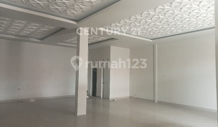 Ruko Baru, Luas, dan Strategis di Kota Tegal