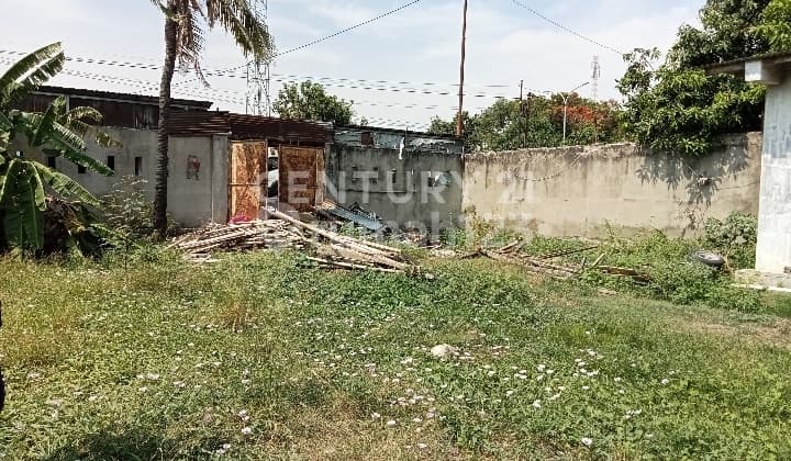 Large and Very Strategic Warehouse in Tegal