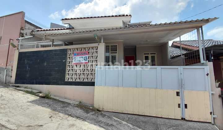 Rumah Minimalis Cipageran Semi Furnished Dekat Pusat Pendidikan