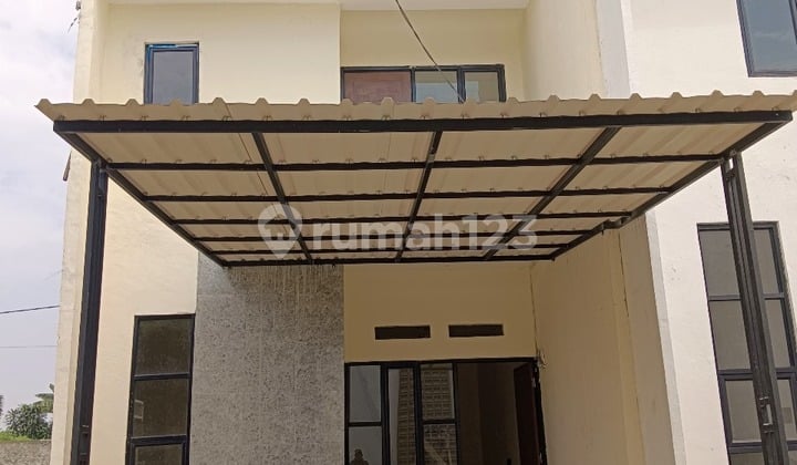 Rumah 2 Lantai Harga Tarjangkau Bebas Banjir Sudh SHM