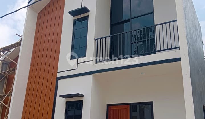 Cuman 5 Menit ke Pusat Perbelanjaan dan Dekat Pintu Srikut Sentul