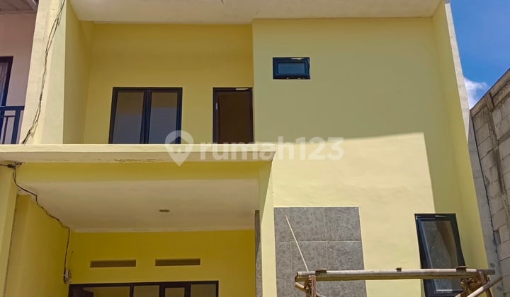 Rumah Suana Kampung Tapi di Kota Akses Mobil Bebas Banjir