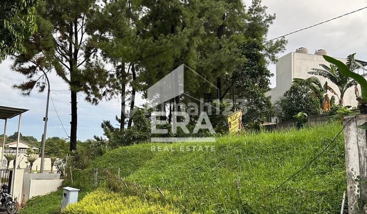 Dijual Kavling Dalam Cluster, Lokasi Hook di Pintu Masuk