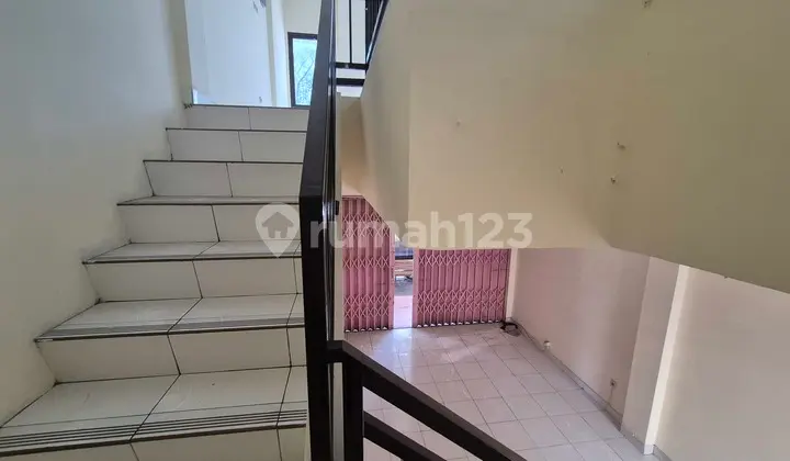 Dijual Ruko 2 Lantai Terawat Vbi 5 Harga Terbaik Akses Ramai Strategis di Bogor Utara