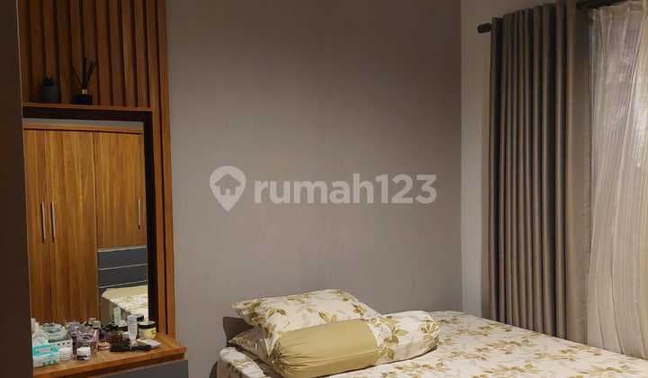 Ready-to-Occupy House in Kemang Permata