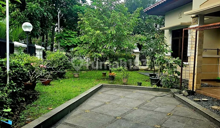 Rumah Hook Nyaman Full Furnish Harga Terbaik di Yasmin Raya dengan View Gunung