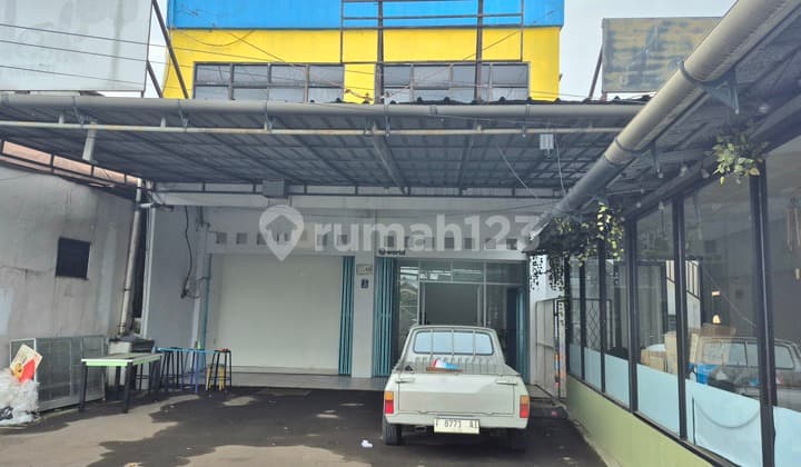 Disewakan Ruang Usaha Area Luas 3 Lantai Ada Rooftop Mcd Sukahati