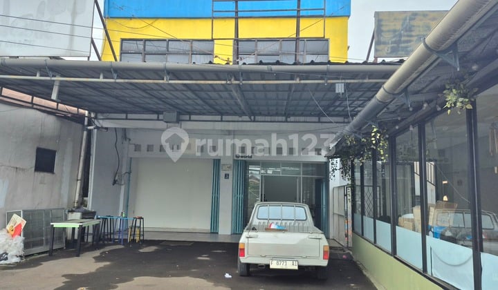 Commercial Space or Ruko for Rent, Large Area Near Mcd Sukahati