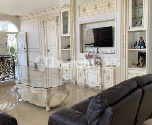 Rumah Mewah.di Sunter Dlm Kompleks Elite