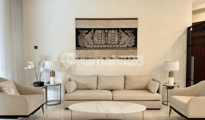 Rumah dengan Design Interior American Classic Dicluster Premier Sunter