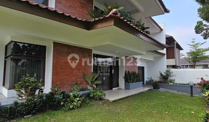 Rumah Terawat di Komplek Mewah Budi Asih Sayap Setiabudi Bandung