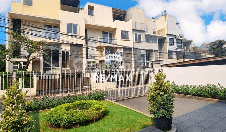 For Sale Luxury House