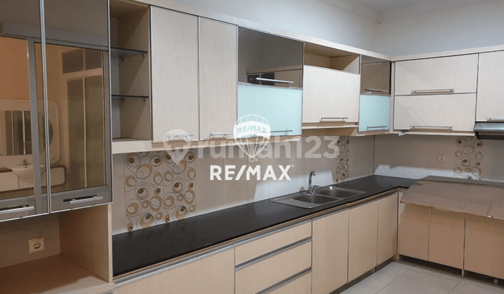 Jual Rumah Mewah di Serenade Lake Gading Serpong