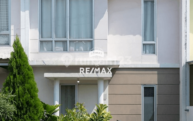 Dijual Rumah Sektor 7C Gading Serpong Siap Huni Depan Taman