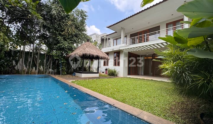 Luxury House For Rent In Kemang - Prime Location, Private Pool & Garden | Ideal For Expat Living
