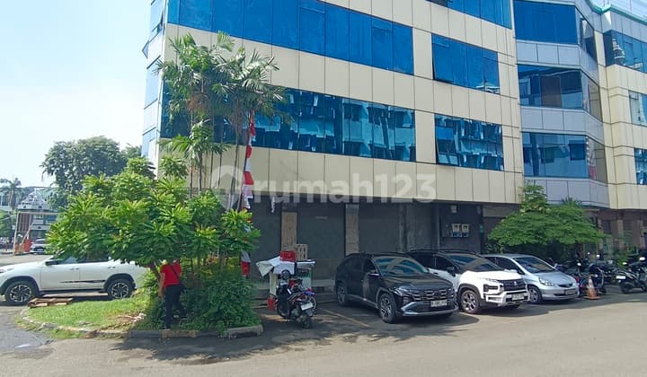 Ruko Gandeng Hook 5 Lantai di Gading Bukit Indah, Kelapa Gading Jakarta Utara