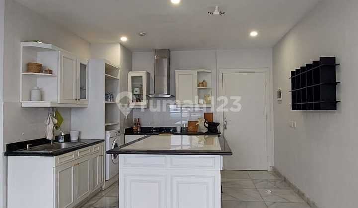 Apartemen Paladian Park 3 Br Full Furnish, Kelapa Gading, Jakarta Utara