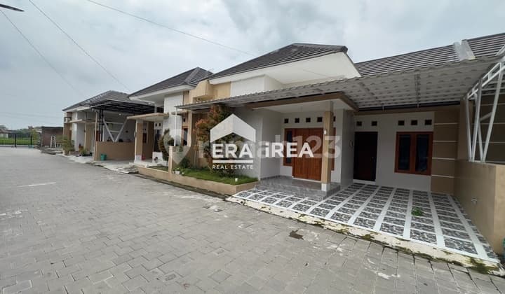 Rumah Cluster Murah Dijual Solo Gatak Dekat Luwes Gentan