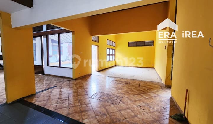 Ruang Usaha Sewa Solo Dekat Pasar Penumping Solo Surakarta Jawa Tengah