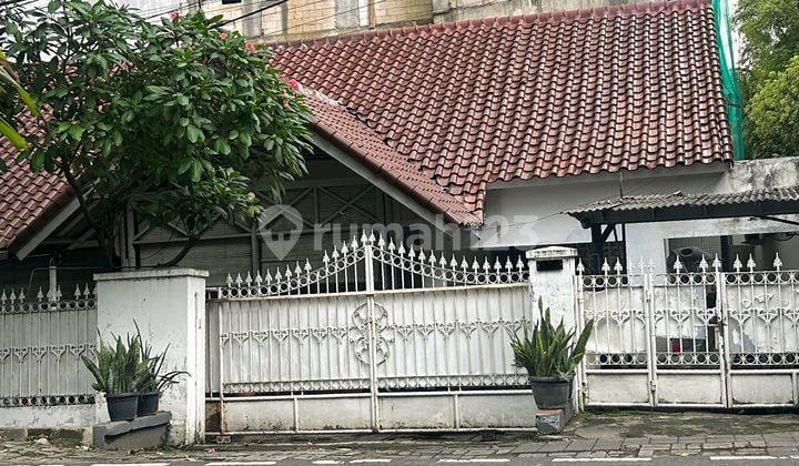 Rumah di Benhil, bisa untuk Komersial.