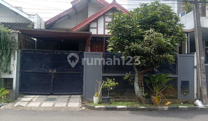 Rumah Komplek Cibabat Cimahi Pusat Kota Row Jalan Besar