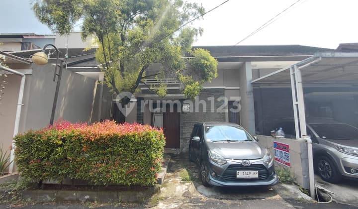 Dibawah Harga Pasar! Rumah Komplek Pasteur Selangkah Tol