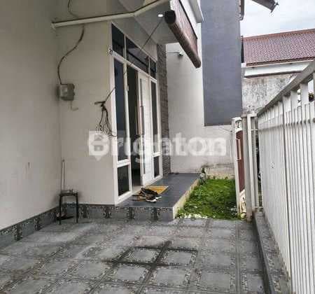 Soekarno Hatta House Near UB Malang