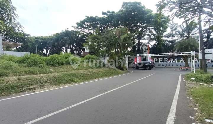 Tanah Poros Permata Jingga Malang