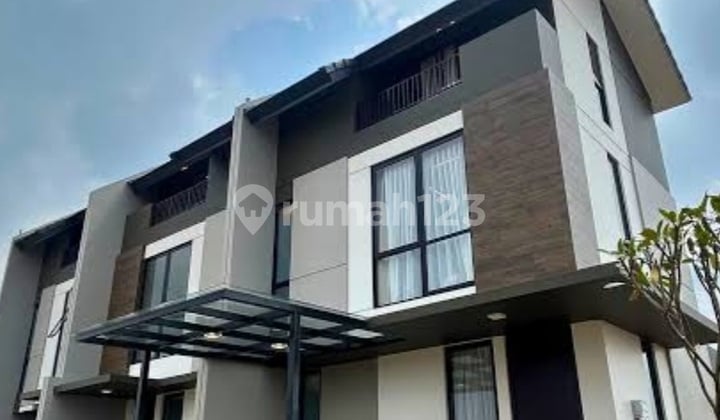 Rumah Nyaman Asri Summarecon Crown Gading Harga Terjangkau Dekat Jakarta