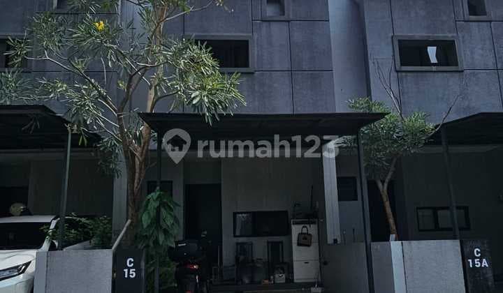 Rumah Lelang di The Upper House Residence, Pamulang, Kota Tangerang Selatan