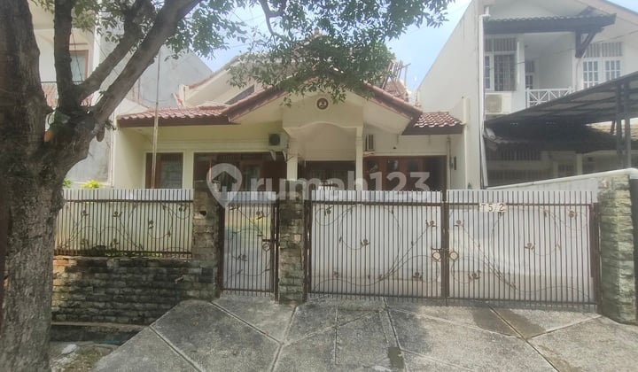 Lelang Rumah di Jalan Punai Raya Bintaro Jaya Sektor 2, Ciputat Timur