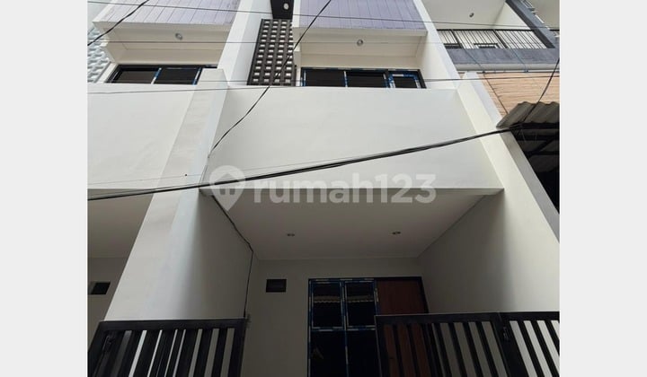 Dijual Cepat Rumah Baru Siap Huni Area Tanjung Duren, Hadap Utara