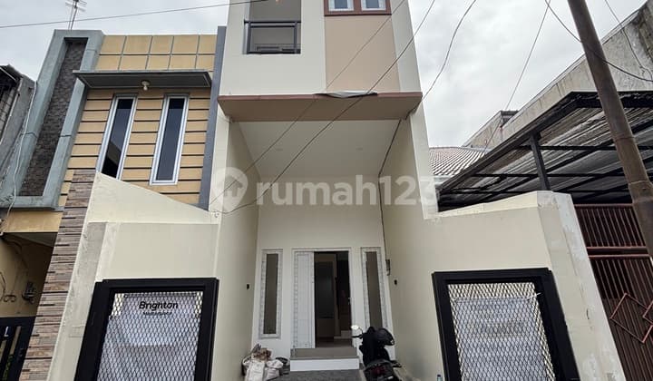 Rumah Design Unik di Grogol Siap Huni Harga Nego
