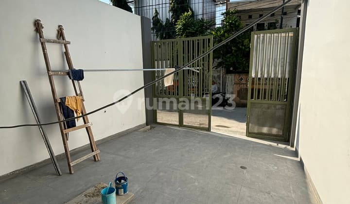 Ruko Model Skandinavia Baru Siap Huni Harga Nego