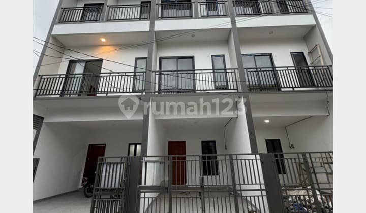 Dijual Rumah Brand New Siap Huni Duri Kepa, Bebas Banjir bisa KPR